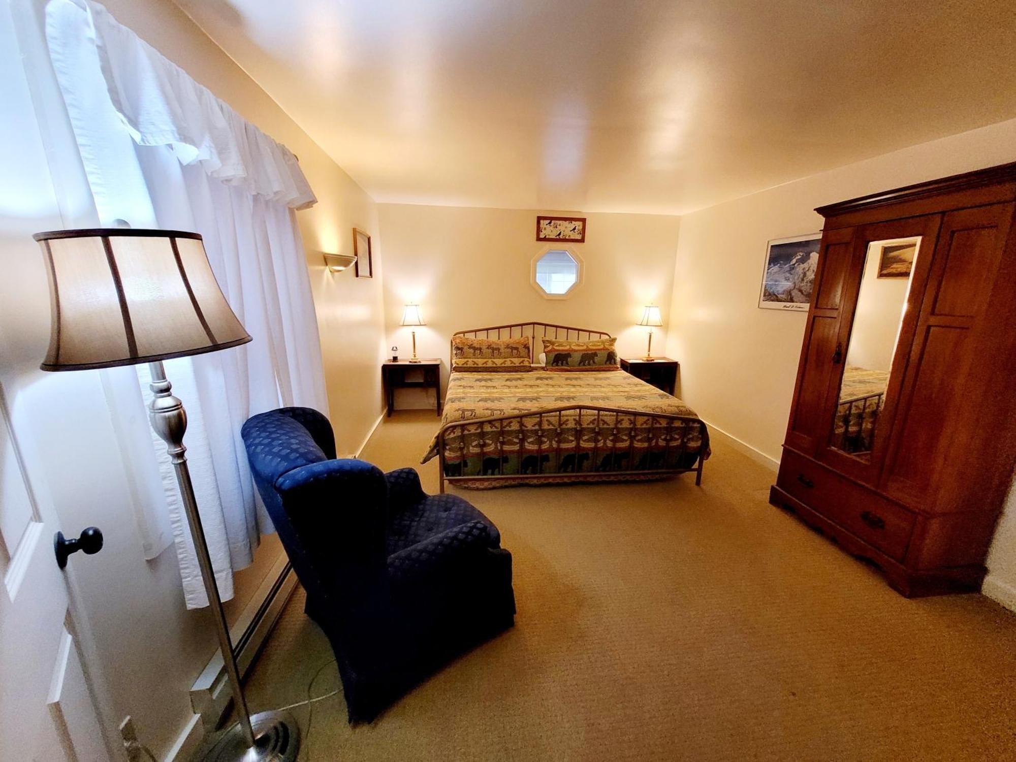 Hotel Alexander's 3*