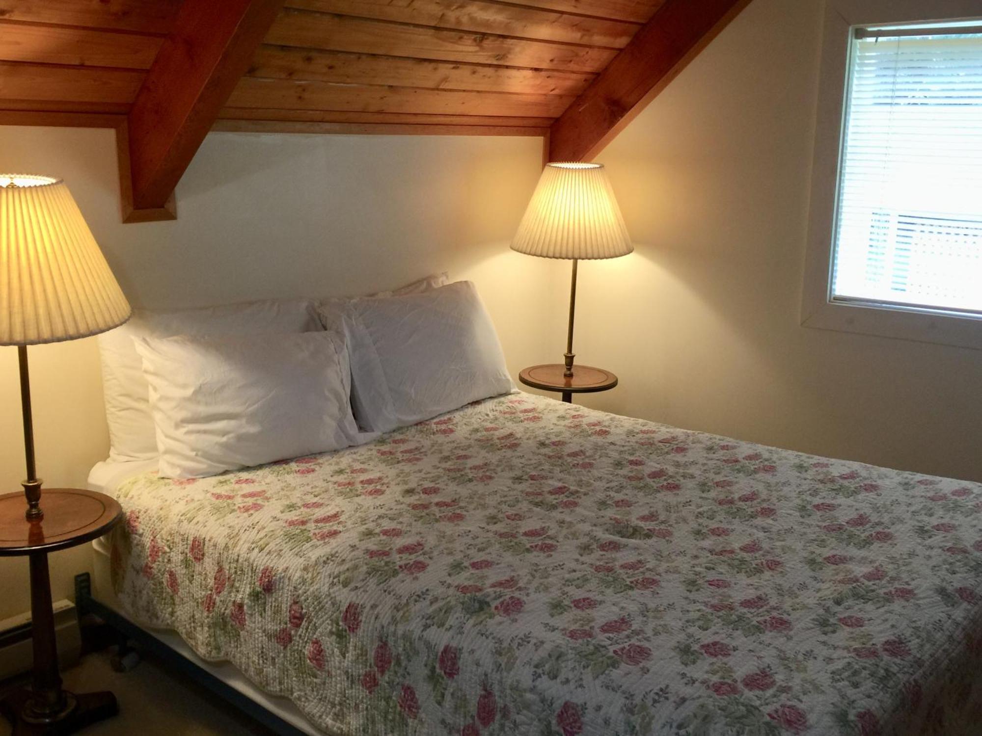 Alexander's Hotel 3*