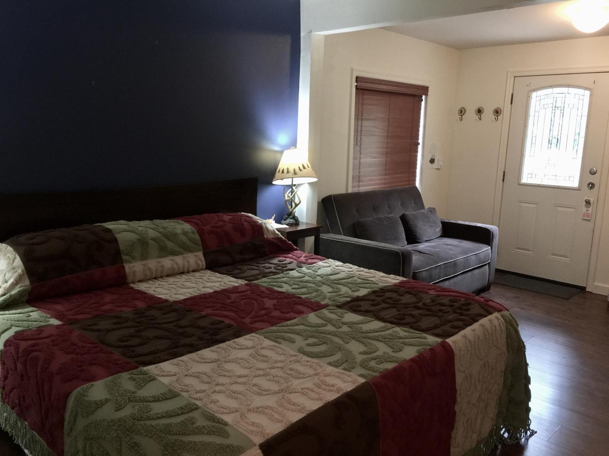 Hotel Alexander's Ashford